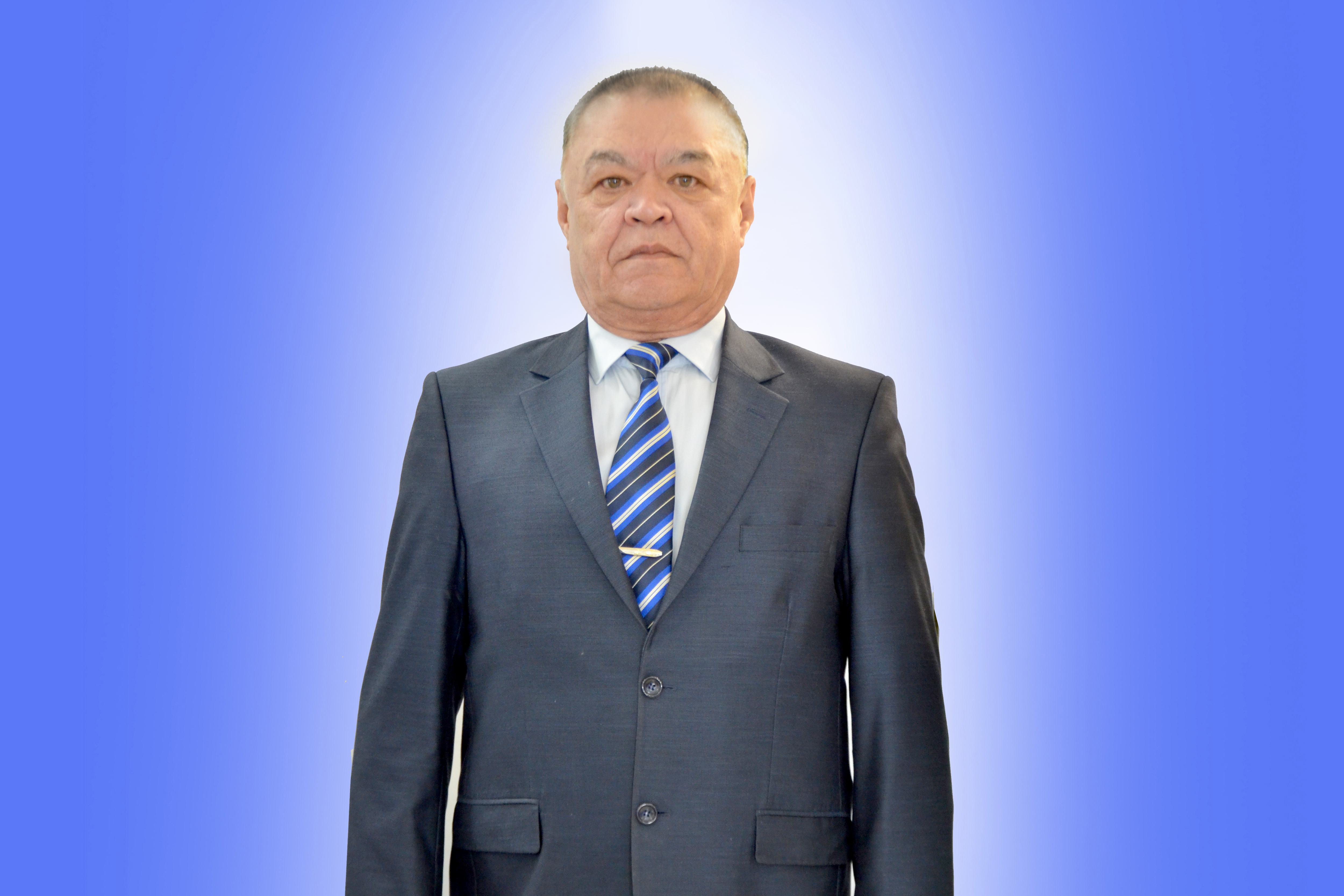 Ibragimov Yuldashbek Abdilamidovich, Xalq deputatlari Yunusobod tuman Kengashiga 19- Qo‘shchinor saylov okrugidan saylangan. U 1959 yili Qozog‘iston Respublikasida tug‘ilgan. Millati o‘zbek. Ma’lumoti  Oliy. 1986 yili Toshkent politexnika institutini tamomlagan. Mutaxassisligi muhandis. 